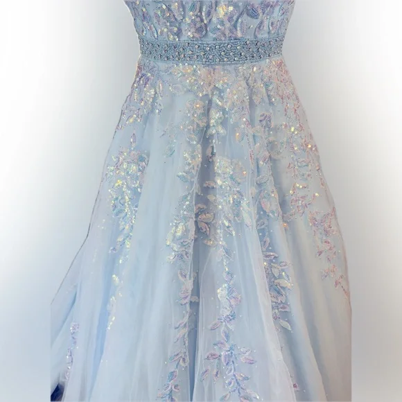 EUC Amarra Tulle and Leaf Lace Embroidered Ball Gown - Picture 3 of 12